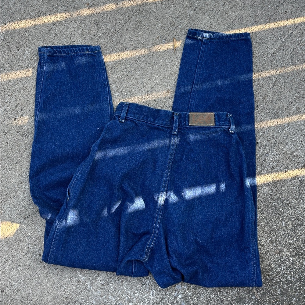 Vintage High-Waisted Lee Pleated Blue Jeans - Picture 5 of 6